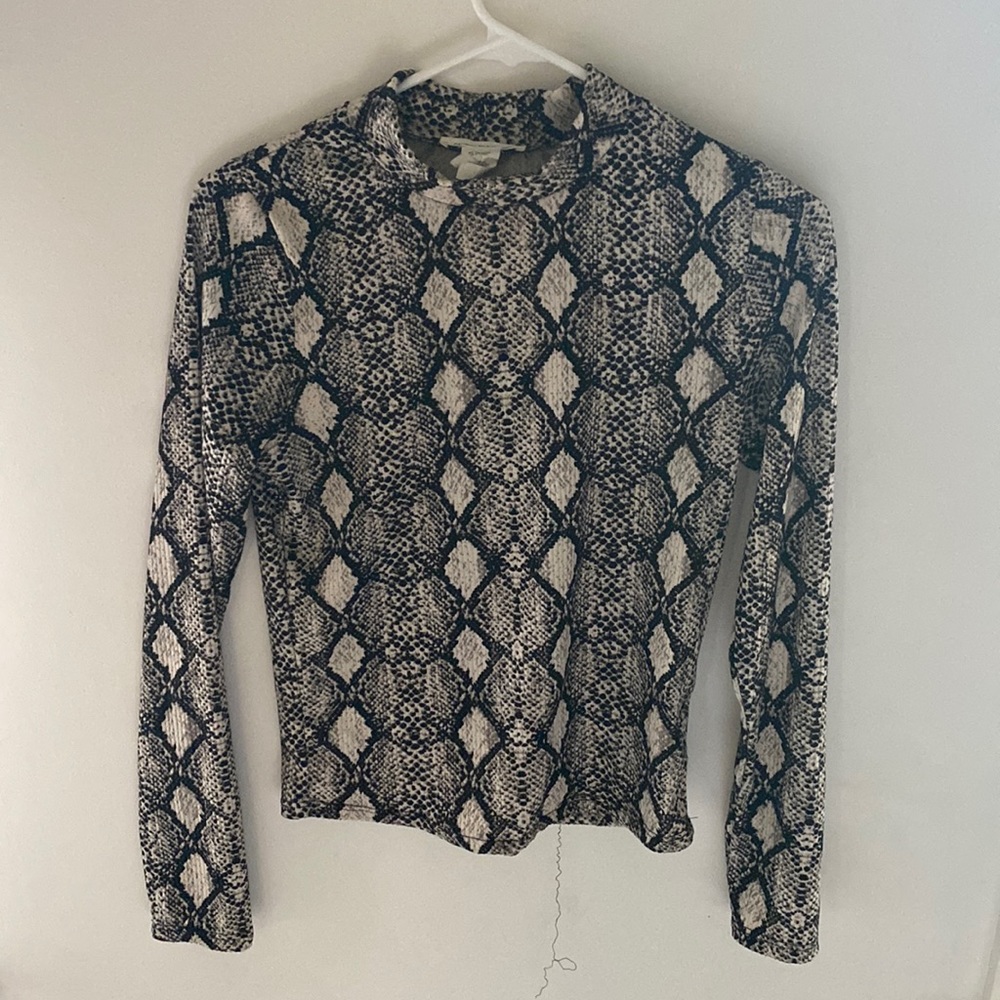 Snake skin top